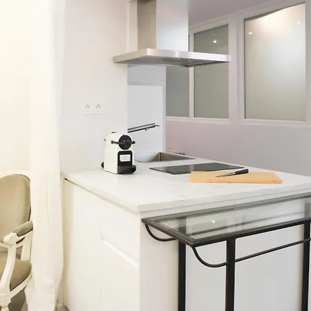 Atypical T3 In The Heart Of Appartement *